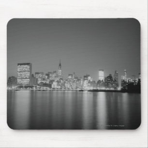 City skyline at night mouse mat