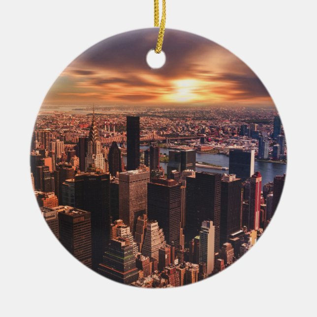  City skyline image on ceramic ornament (Front)