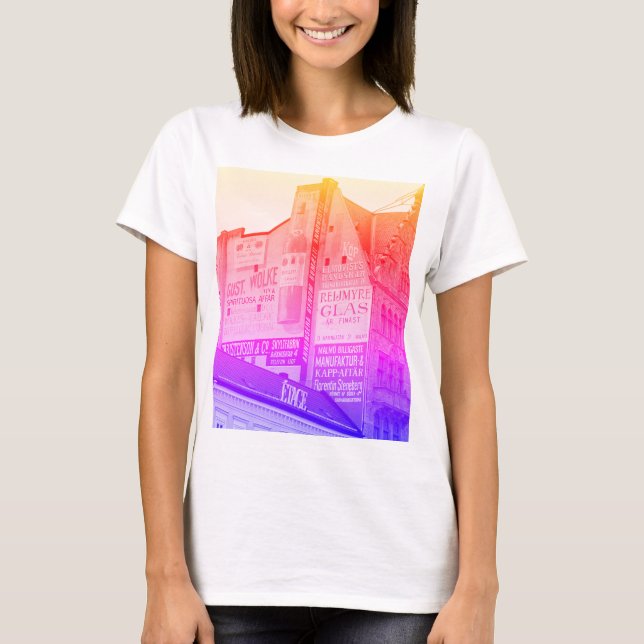 City skyline  T-Shirt (Front)
