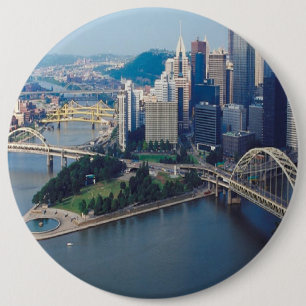 CITYSCAPE-BRIDGES 6 CM ROUND BADGE