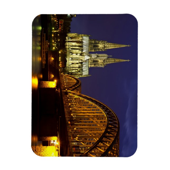 Cityscape of Cologne Flexi Magnet (Vertical)