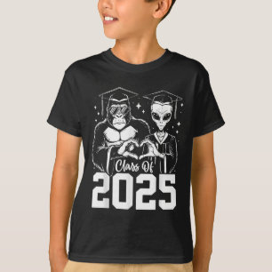 Cl Of 2025 Graduation Funny Bigfoot Alien Graduate T-Shirt