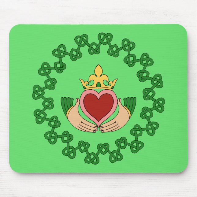 Claddagh and Green Knotwork Mouse Mat (Front)