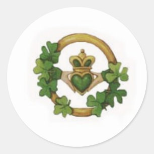 claddagh classic round sticker