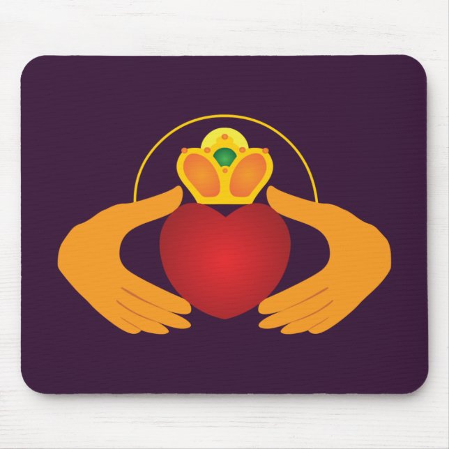 Claddagh Mouse Mat (Front)