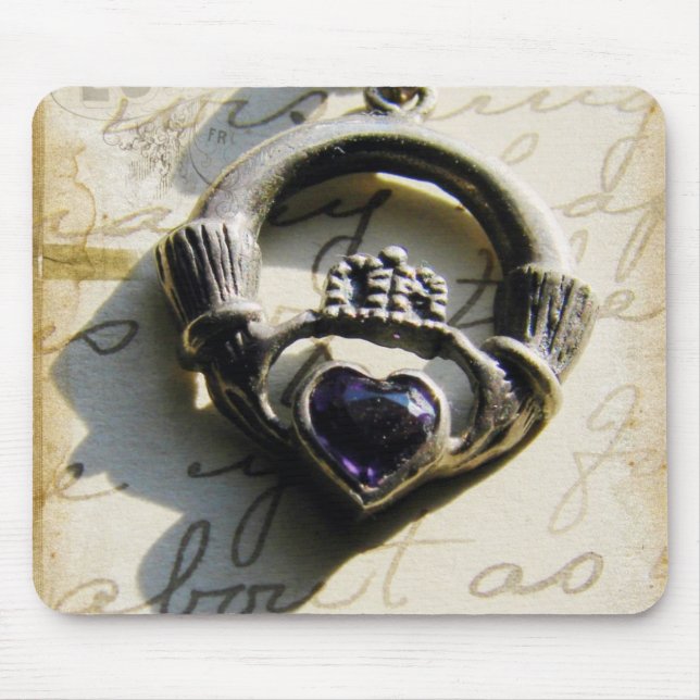 Claddagh Mouse Mat (Front)