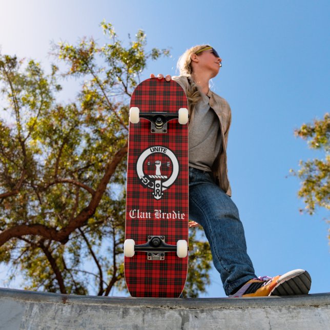 Clan Brodie Crest Badge and Tartan  Skateboard (Outdoor 1)
