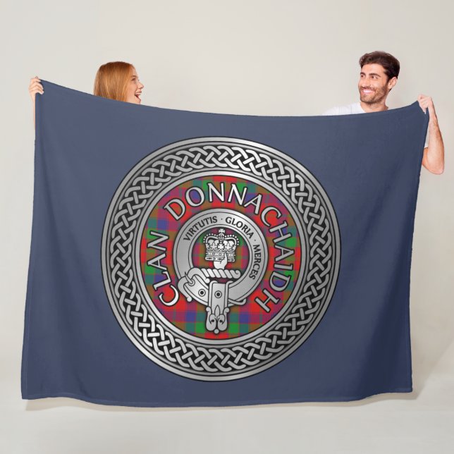 Clan Donnachaidh | Robertson Crest & Tartan Knot Fleece Blanket (In Situ)