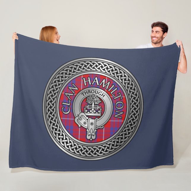 Clan Hamilton Crest & Tartan Knot Fleece Blanket (In Situ)