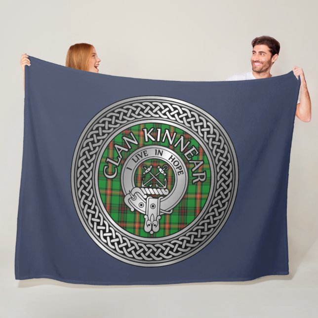 Clan Kinnear Crest & Tartan Knot Fleece Blanket (In Situ)
