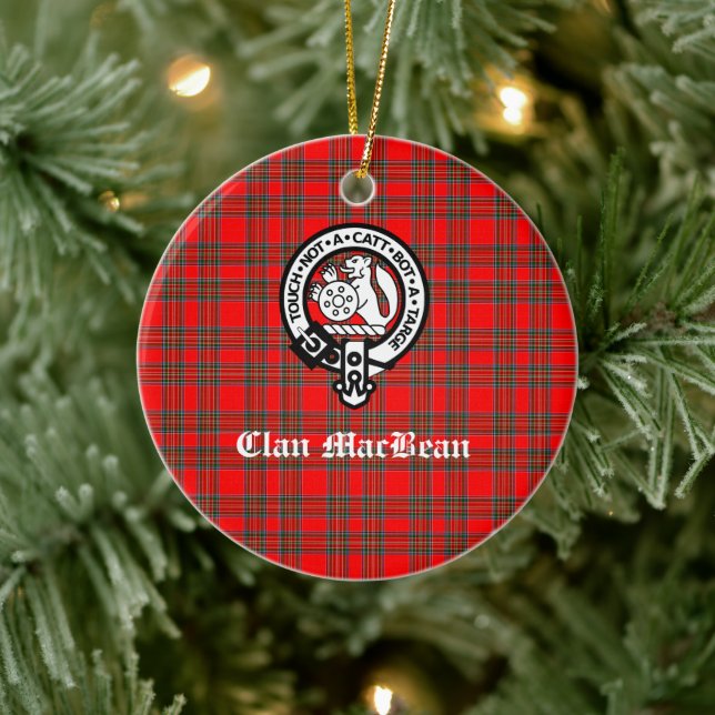 Clan MacBean Crest Badge & Tartan Ceramic Tree Decoration (Tree)