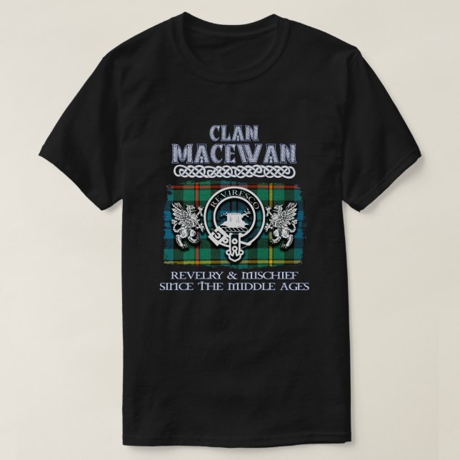 Clan MacEwan crest Scottish clans Scottish surname T-Shirt (Design Front)