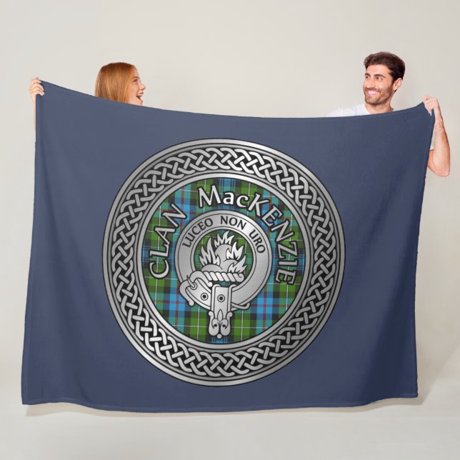Clan MacKenzie Crest & Tartan Knot Fleece Blanket (In Situ)