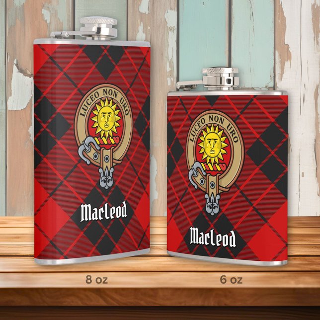 Clan MacLeod of Raasay Crest Hip Flask (Creator Uploaded)