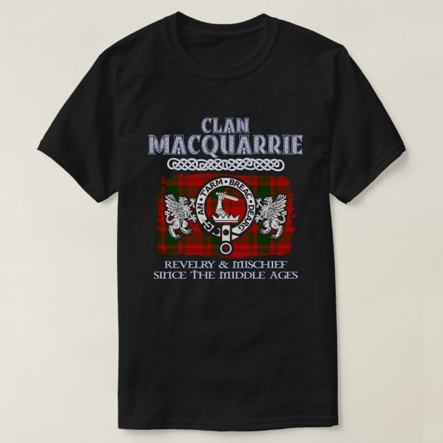 Clan Macquarrie crest Scottish clans Scottish surn T-Shirt (Design Front)