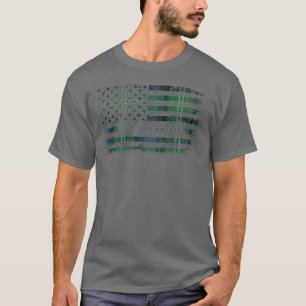 Clan Sutherland Scottish tartan US flag kilt Scotl T-Shirt