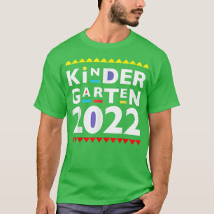 Class 2022 Kindergarten Year 90s TV Culture Gradua T-Shirt