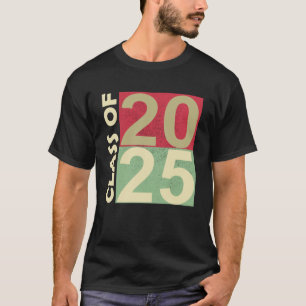 Class of 2025 First Day of School Grow With Me T-Shirt