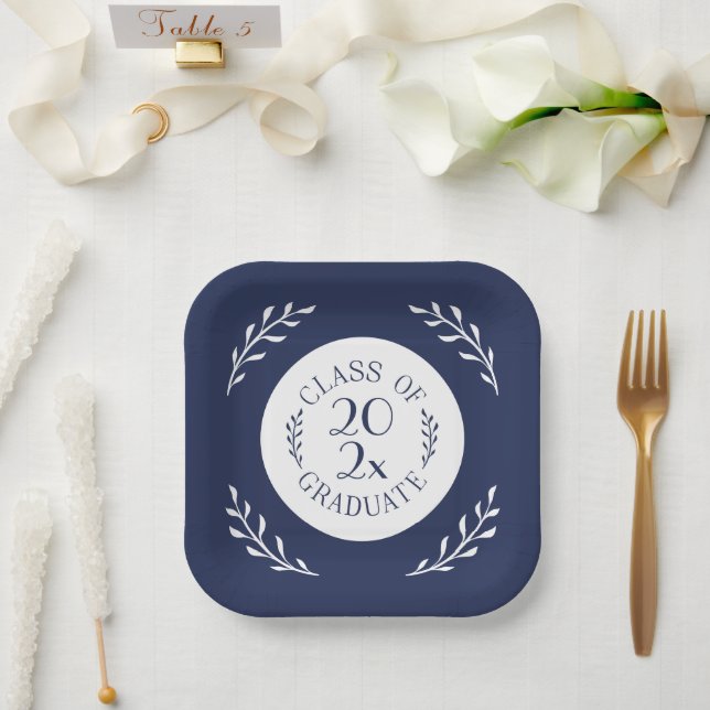 Class Of 2025 Graduate Chic Navy White Botanical Paper Plate (Wedding)