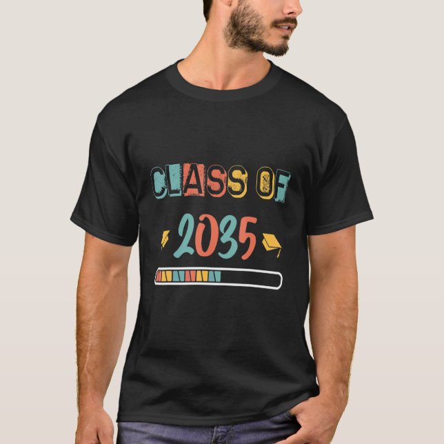 Class Of 2035 First Day Of School Grow With Me Gra T-Shirt (Front)