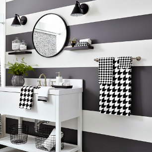 Classic black houndstooth pattern bath towel set