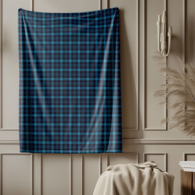 Classic Blue Plaid Throw for Everyday Comfort Fleece Blanket (Classic Blue Plaid Throw for Everyday Comfort Fleece Blanket)