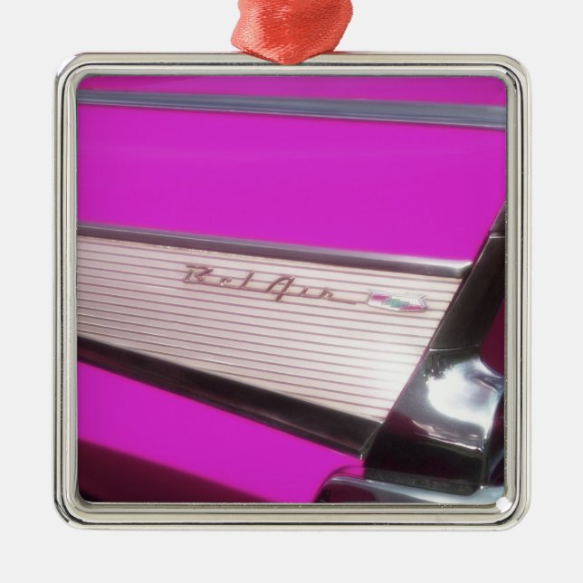 Classic car: Chevrolet Bel Air Metal Tree Decoration (Front)