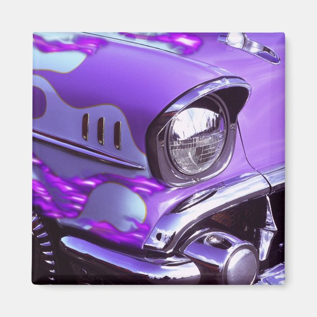 Classic car: Chevrolet with flaming hood Magnet (Front)