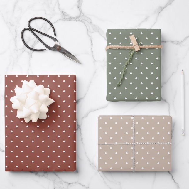 Classic Christmas Print Wrapping Paper Sheets (Front)