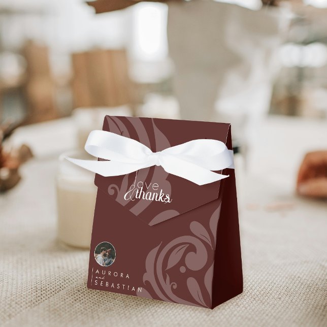Classic Elegant Damask Mahogany Red Wedding Favour Box (Creator Uploaded)