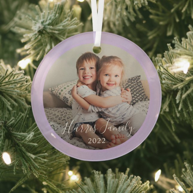 Classic Family Photo Keepsake Christmas Ornament (Insitu)