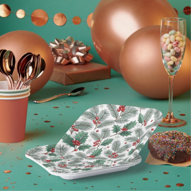 Classic Holly & Cherries Christmas Holiday Pattern Paper Plate (Multi)