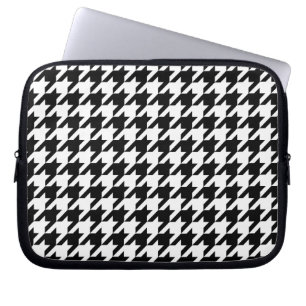 Classic houndstooth pattern Dogstooth check design Laptop Sleeve
