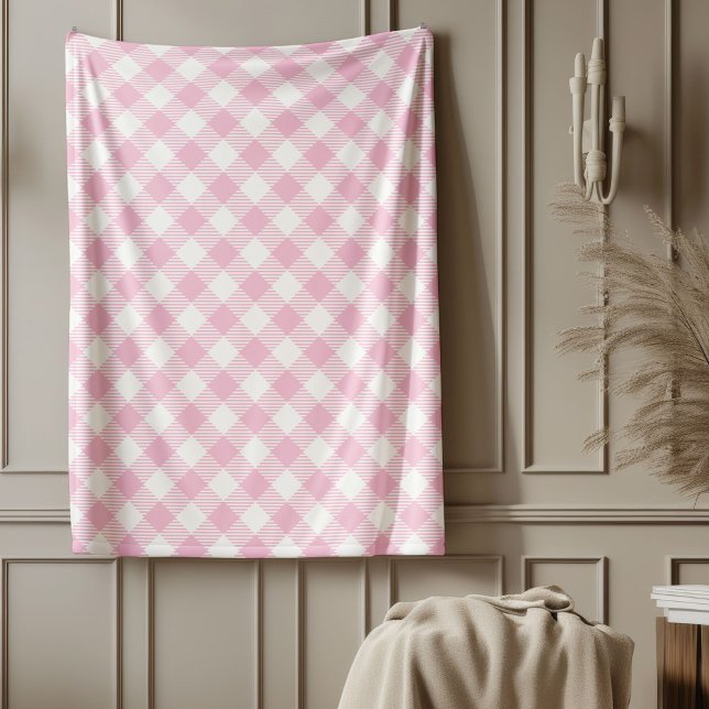 Classic Pink Chequered Blanket Everyday Comfort (Classic Pink Checkered Blanket Everyday Comfort)