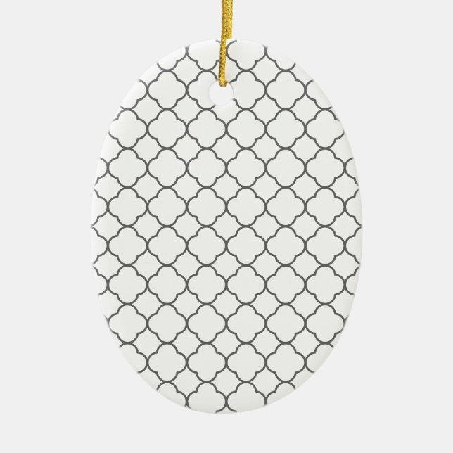 Classic Quatrefoil Pattern Ceramic Tree Decoration (Front)