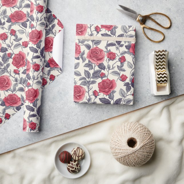 Classic Rose Vintage Wrapping Paper (Crafts)