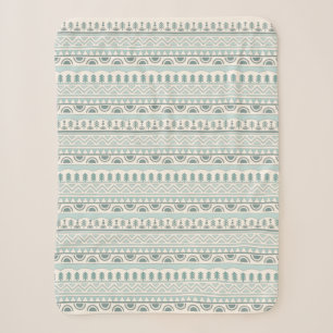 Classic Sherpa Throw Blanket in Warm White