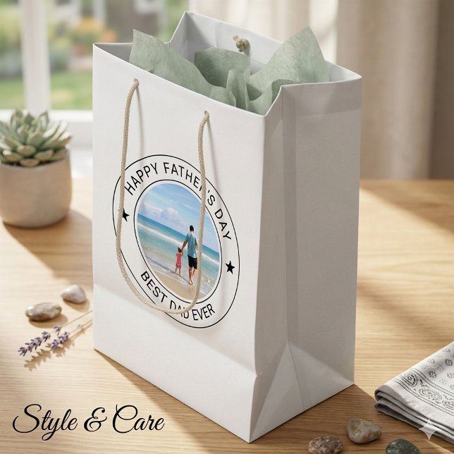 Classic Style Fathers Day White Medium Gift Bag (Classic Style Fathers Day White Medium Gift Bag)