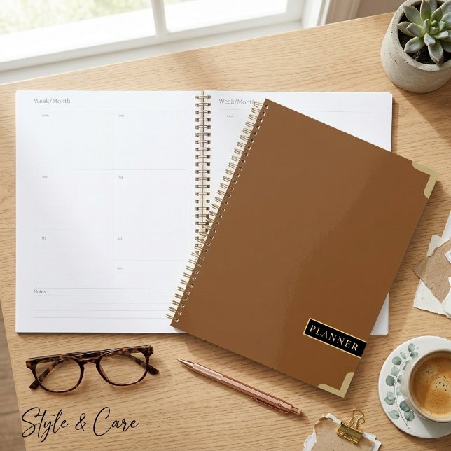 Classic Stylish Planner for Everyday Organisation (Classic Stylish Planner for Everyday Organization)