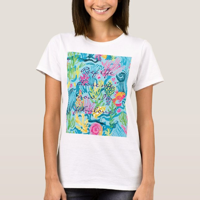 Classic t-shirt in stylish graphic (Front)