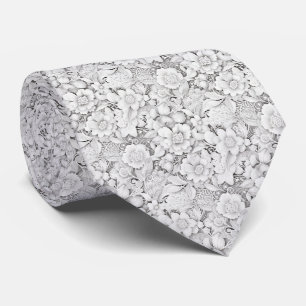 Classic Vintage Lace Tie