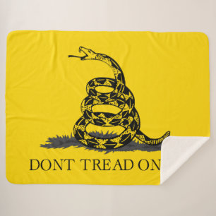 Classic Yellow Gadsden Flag Don't Tread on Me Sherpa Blanket