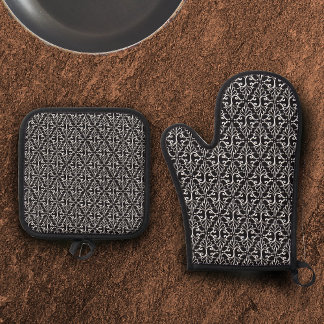 Classy elegant Black White Damask With Scrolls Oven Mitt & Pot Holder Set