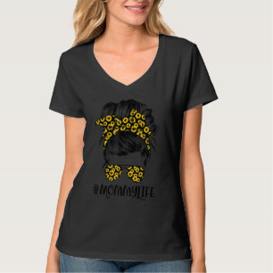 Classy Mummy Life Messy Hair Bun Sunflower Mother' T-Shirt