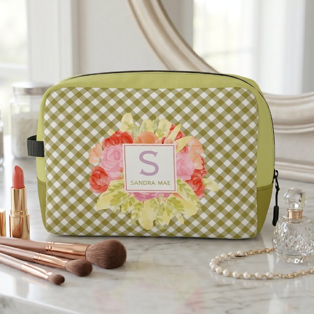 Classy Spring Green Check Pattern Toiletry Bag (Creator Uploaded)