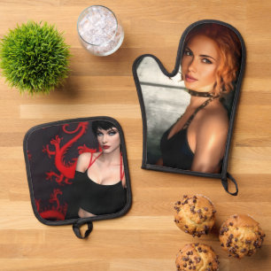 Clear Shadows and Burnt Out Souls Oven Mitt & Pot Holder Set