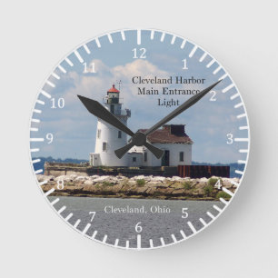 Cleveland Harbour Main Entrance Light clock