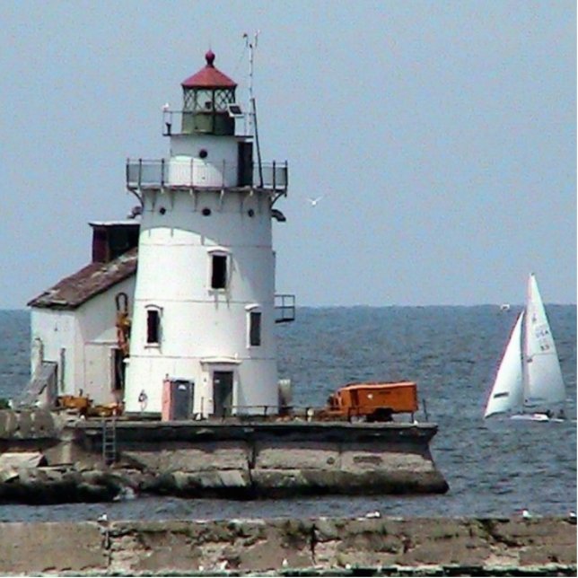 Cleveland Lighthouse - Summer Photo Sculpture Key Ring (Front)