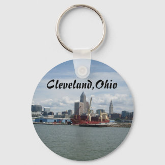 CLEVELAND,OHIO ON LAKE ERIE keychain