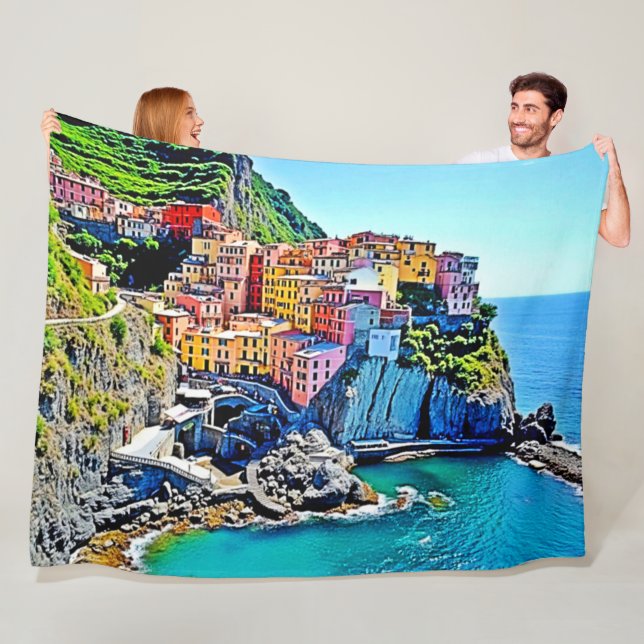 Cliffside Dreams: Manarola’s Colours Fleece Blanket (In Situ)